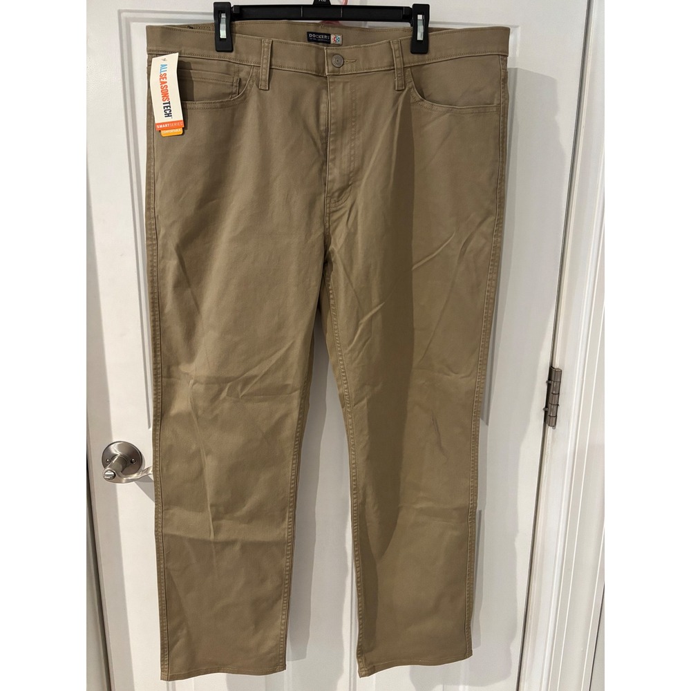 Dockers Mens Jean Cut Straight Fit All Seasons Tech Khaki Pants 40x30‎